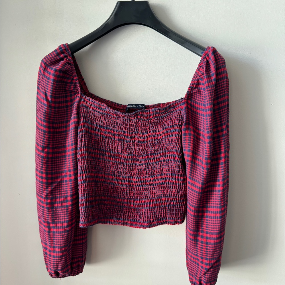 Abercrombie top - S